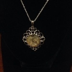 Beautiful Statement necklace